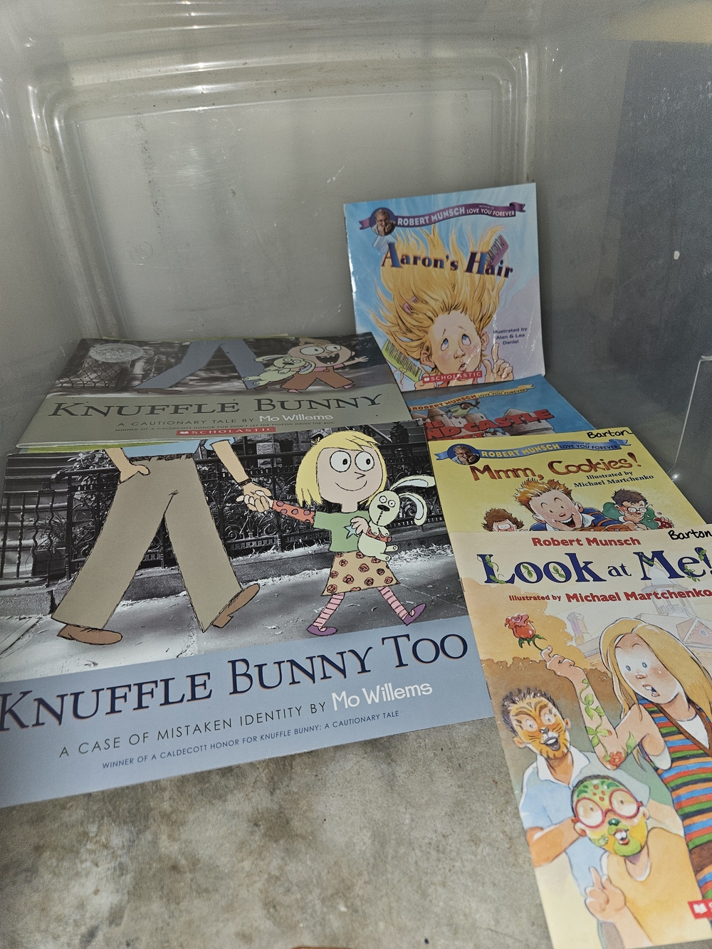 Knuffle Bunny & Robert Munsch Books
